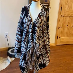 Shyanne western drape sweater